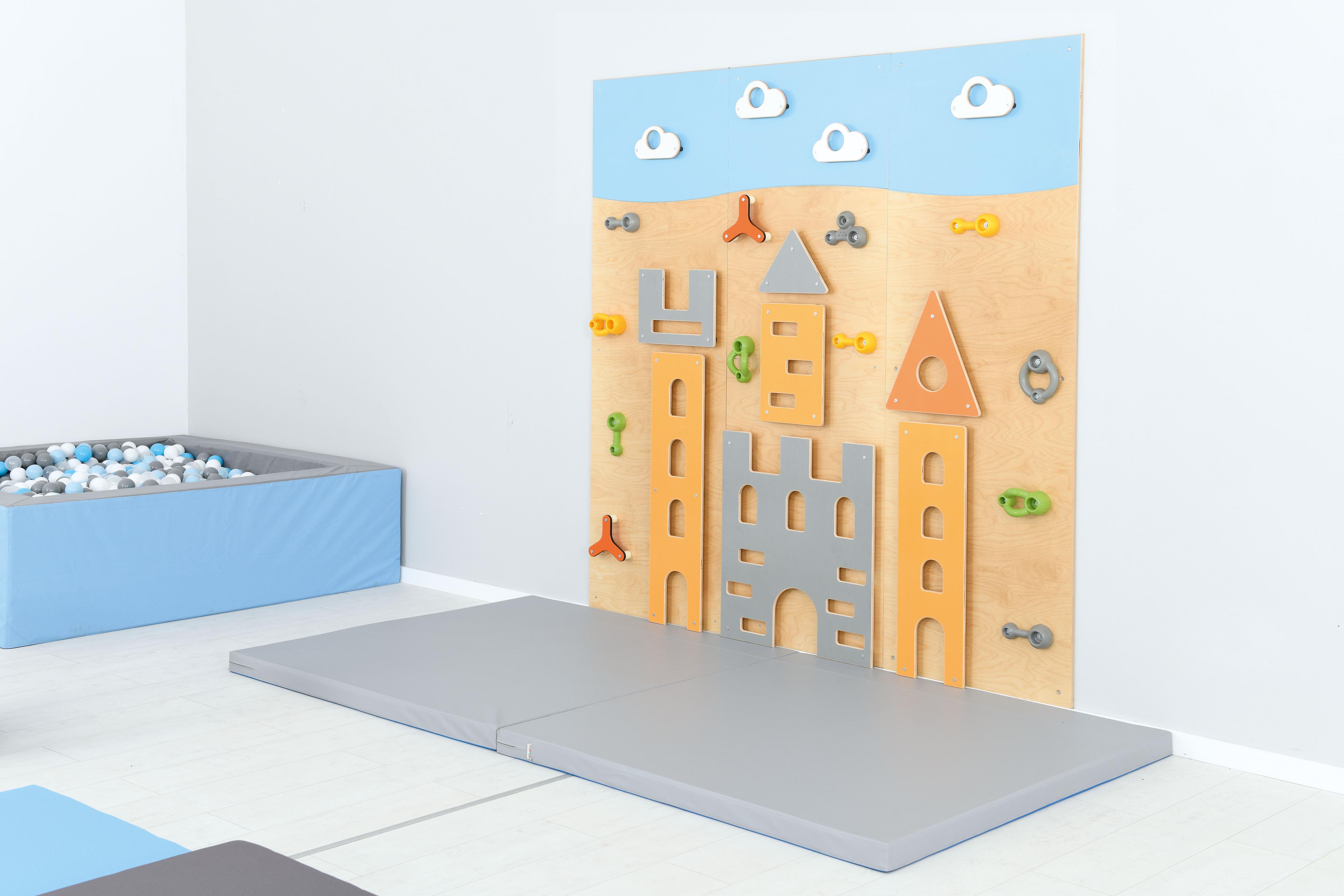 Kletterwand Burg – Sichere Kletterwand für Schule oder Kita