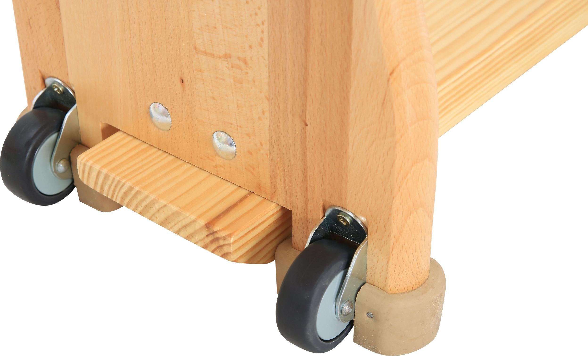 Turnbank auf Rollen, 2 m mit Gummi-Bodenschonern.