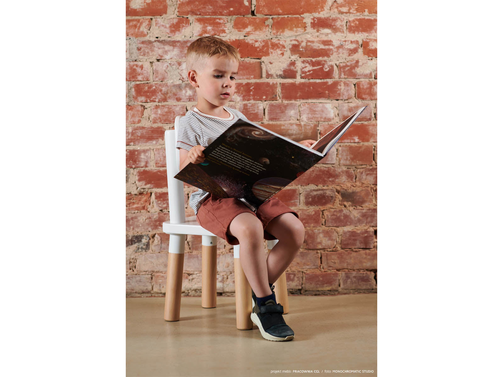 Série TAB - tables/chaises/armoires configurables