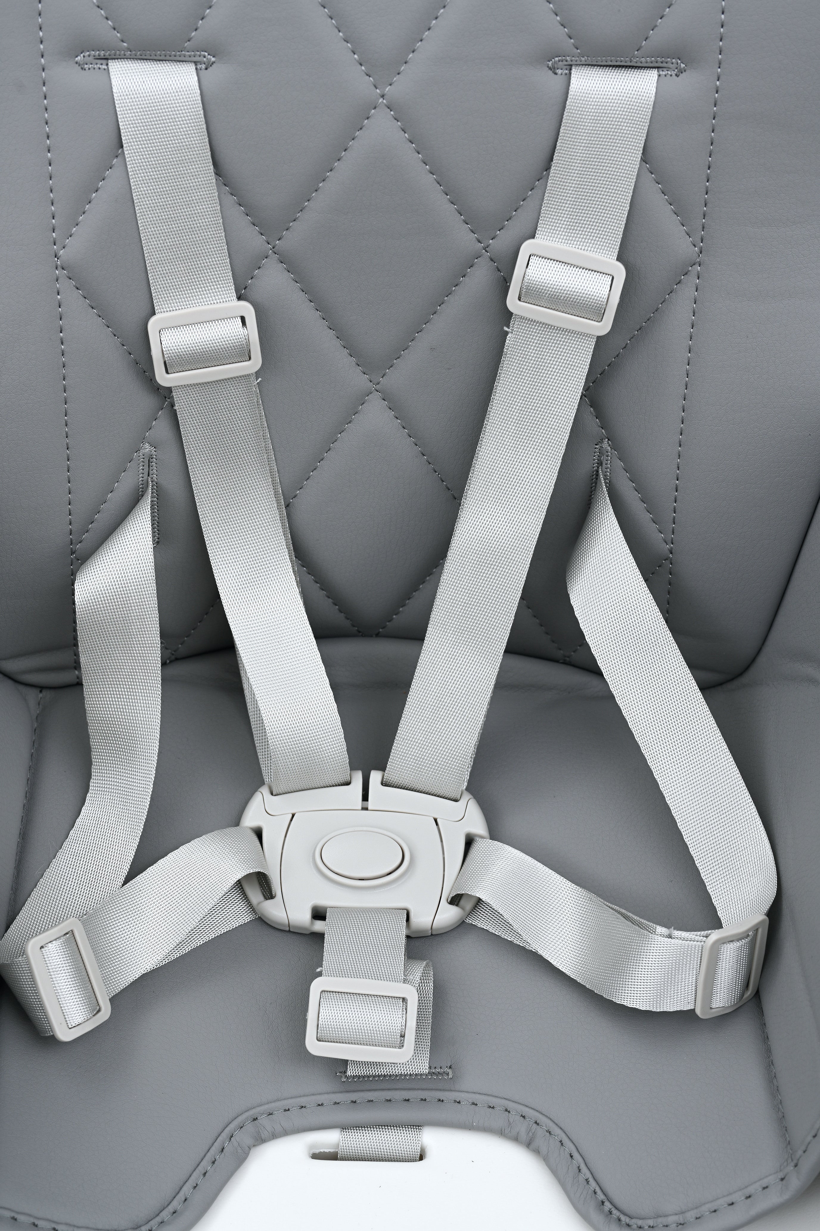 Hochstuhl für Krippe Detailansicht Fünfpunktgurt