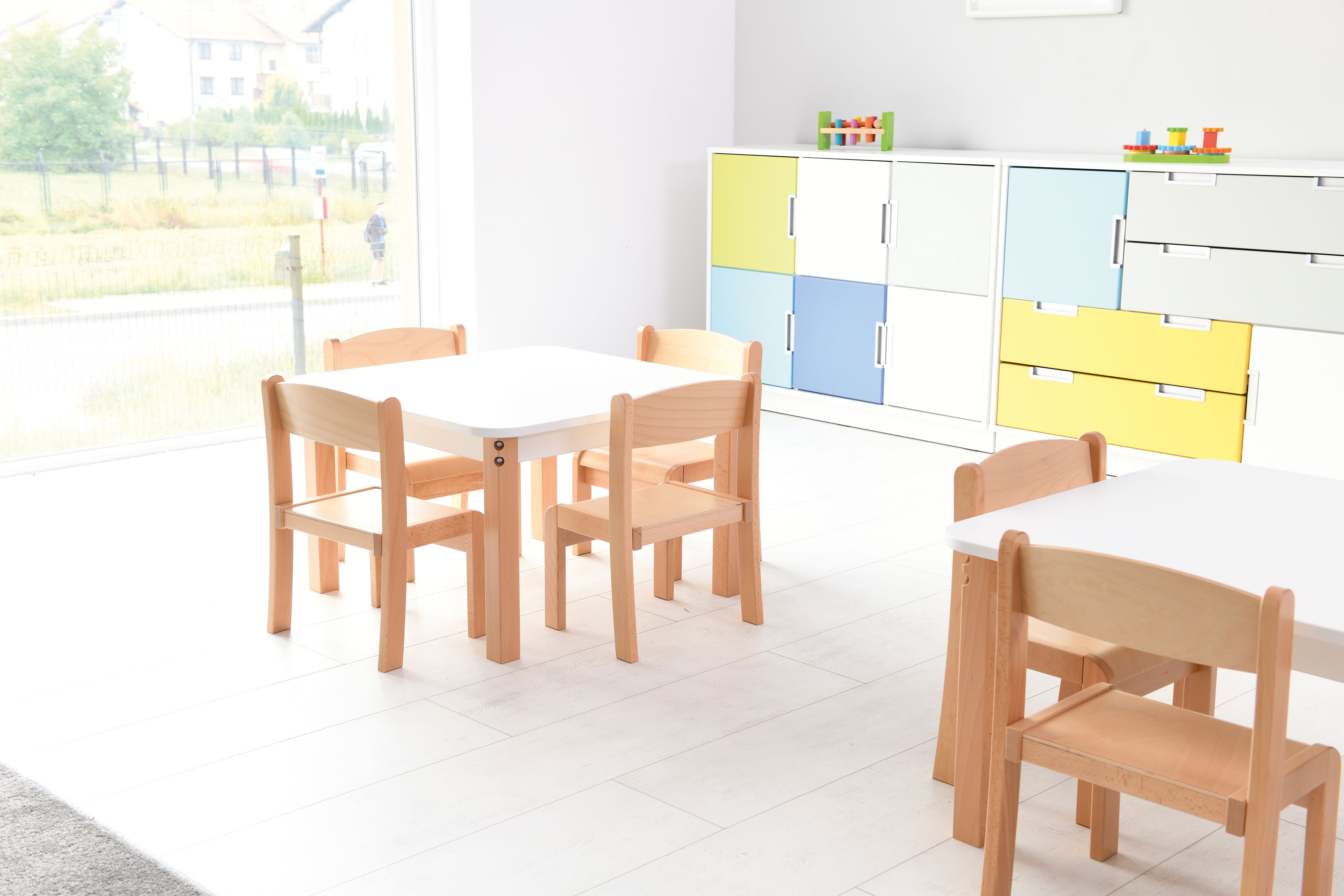 Kindergartenstuhl Phil im Gruppenraum