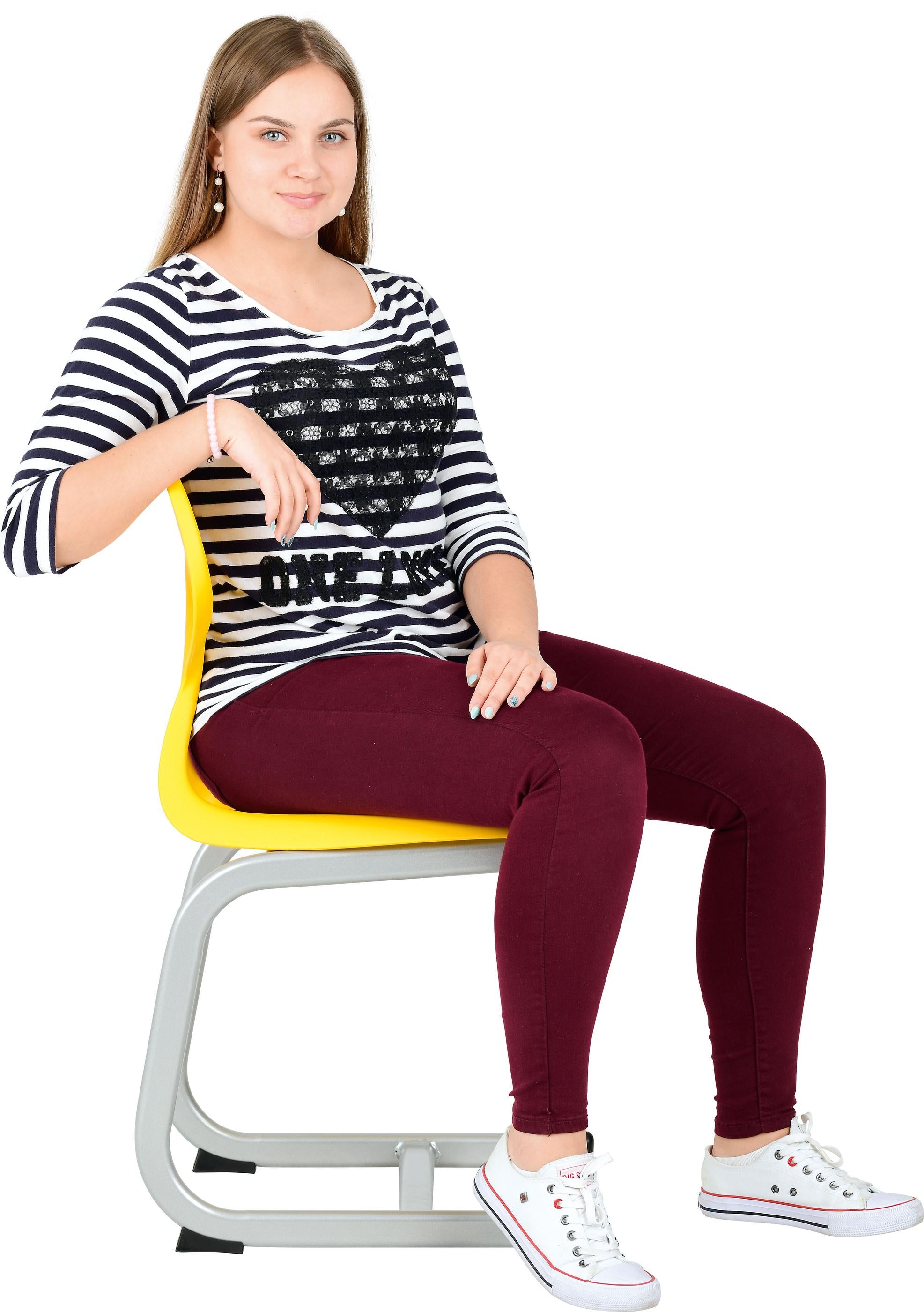 Kufenstuhl für Schüler in modernem Design und Farbe.