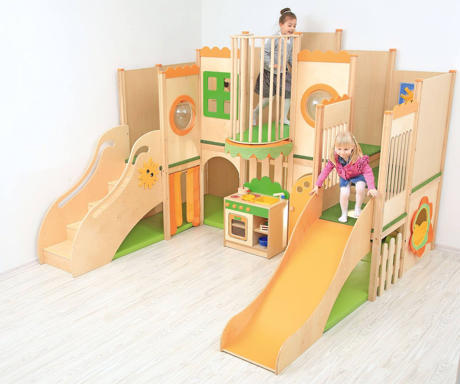 Kindergarten Hochebene Podeste & Spielburgen für die Kita & Krippe