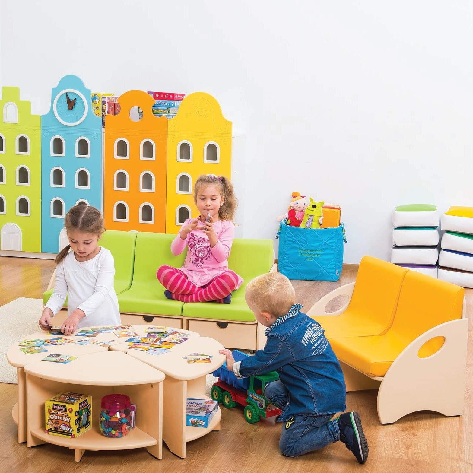 Stühle & Tische – smarter kiddies